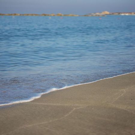 Aloe Hotel Paphos 外观 照片