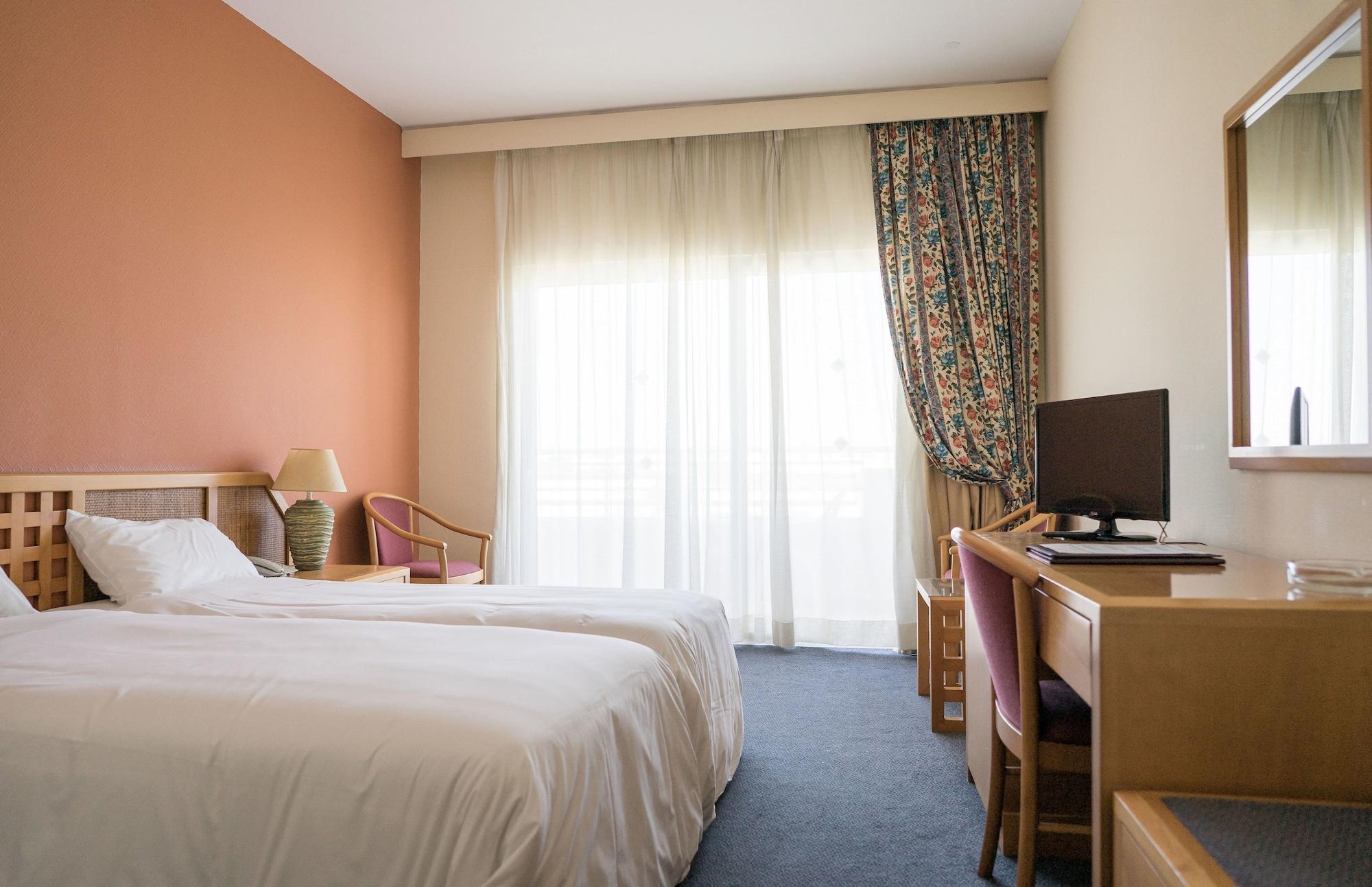 Aloe Hotel Paphos 外观 照片