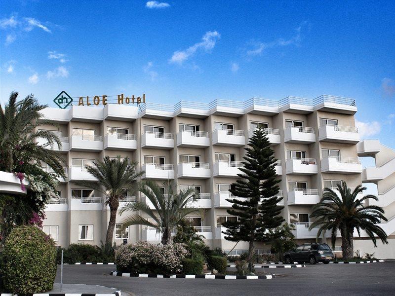 Aloe Hotel Paphos 外观 照片