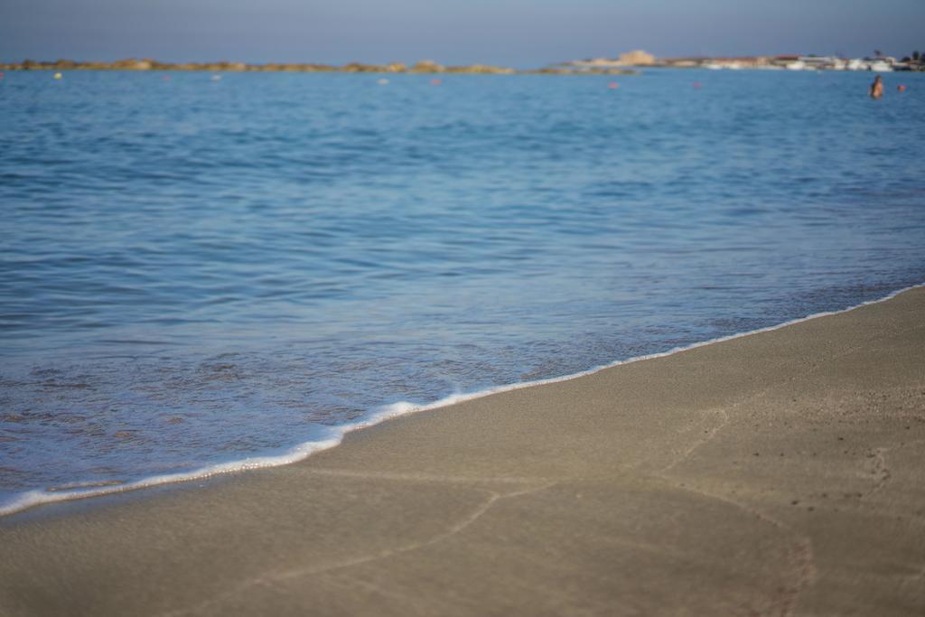 Aloe Hotel Paphos 外观 照片